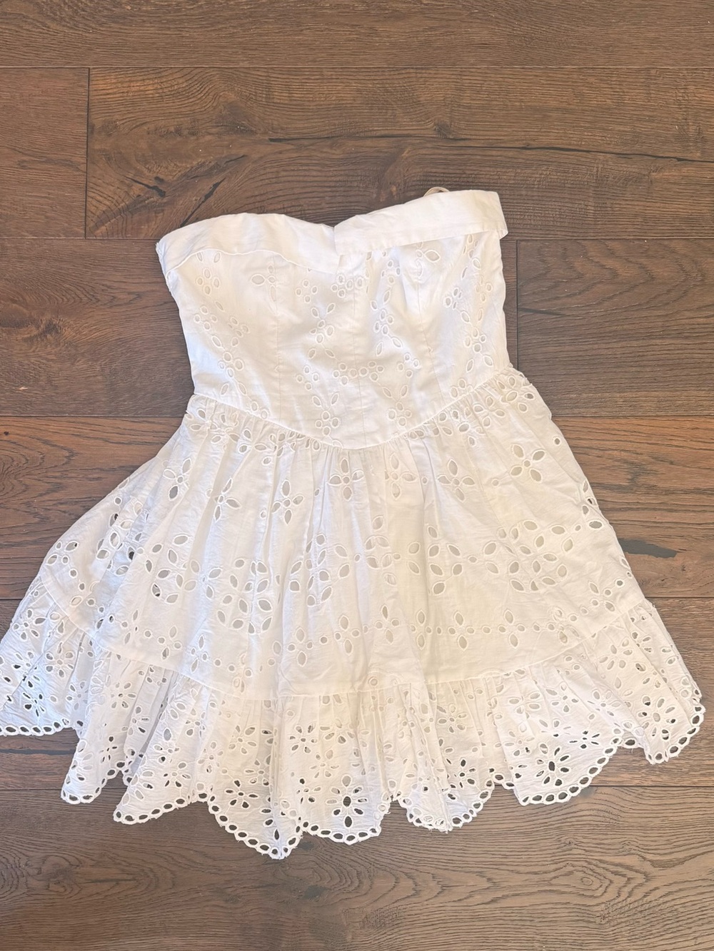 HEMANT & NANDITA White Eyelet Strapless Mini Dress